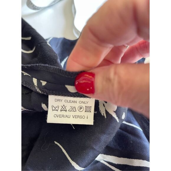 Liz Claiborne Women's Long Sleeve Graphic Print Button-Up Shirt Blue Gray Size 4 - Picture 4 of 4